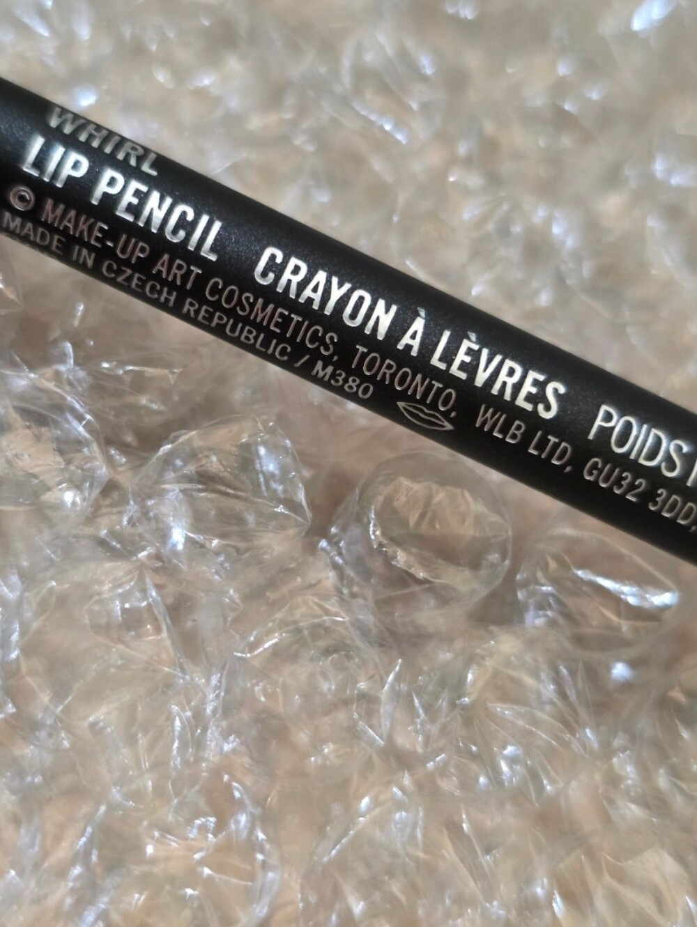 MAC Lip Liner in Whirl/Dirty Rose. BNIB - Picture 3 of 10